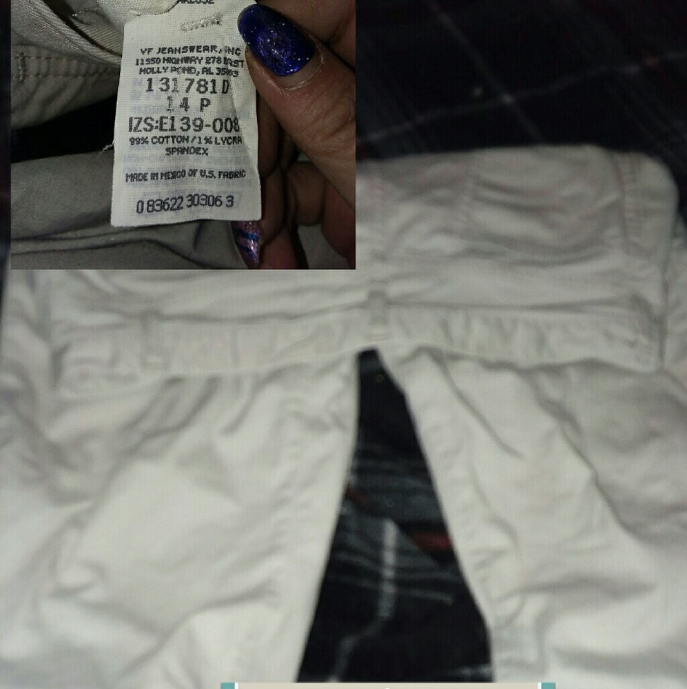 Clothes - Picture 6 of 8